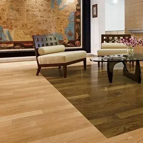 Hardwood Square | Reinhold Flooring